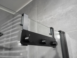 Wieszak na Szybe Prysznica